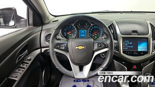 ChevroletGMDaewoo Cruze 1.8 LTZ — photo 1 of 20