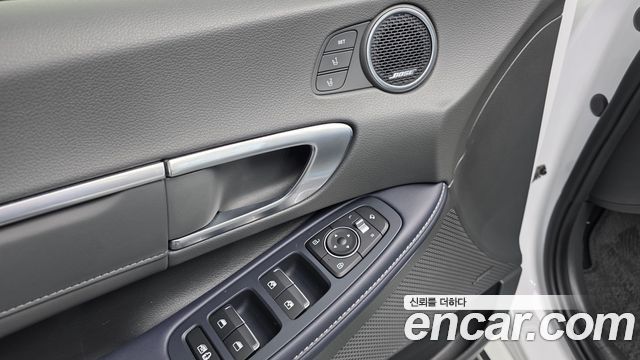 Hyundai Sonata Inspiration — photo 1 of 20