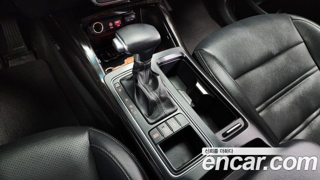 Kia Sorento Diesel 2.0 4WD — photo 1 of 20