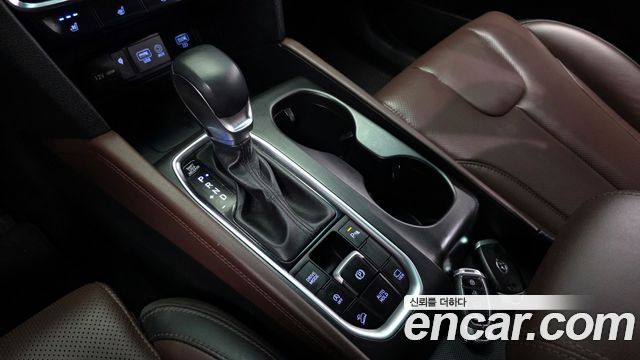 Hyundai Santafe Diesel 2,0 4WD — photo 1 of 20