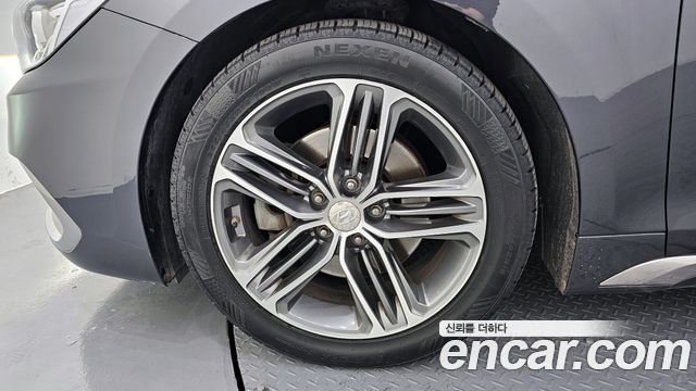 2017 Hyundai Grandeur 2.4 Premium, photograph 6