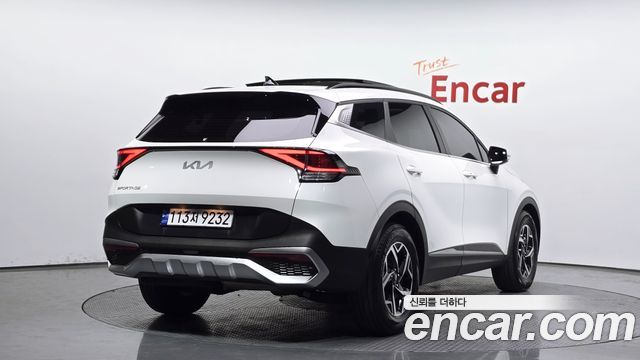 Kia Sportage Diesel 2.0 2WD — photo 1 of 20