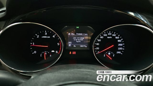 Kia Canival 9-Seater Noblesse Special — photo 1 of 20
