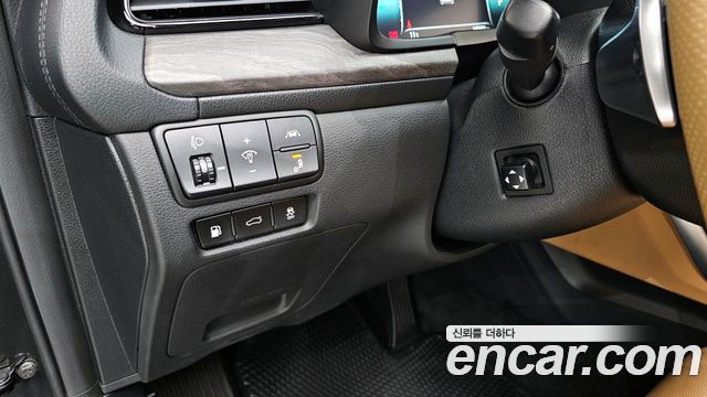 Kia K7 Noblesse — photo 1 of 20