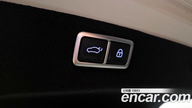 2023 Hyundai Sonata 1.6 Turbo, photograph 2