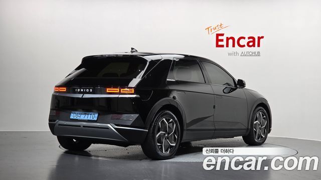 Hyundai Ioniq5 Long range — photo 1 of 31