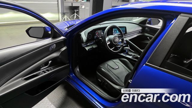 Hyundai AVANTE 1.6