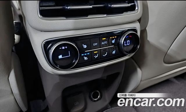 Genesis GV80 2.5T Gasoline AWD — photo 1 of 20