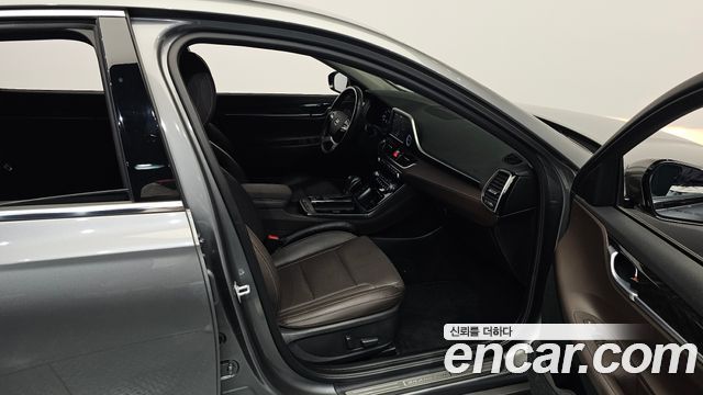 Hyundai Grandeur 2.4 Premium — photo 1 of 32