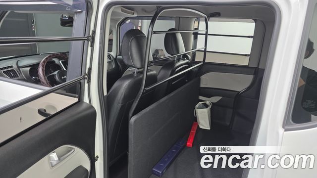 Kia RAY Van — photo 1 of 30