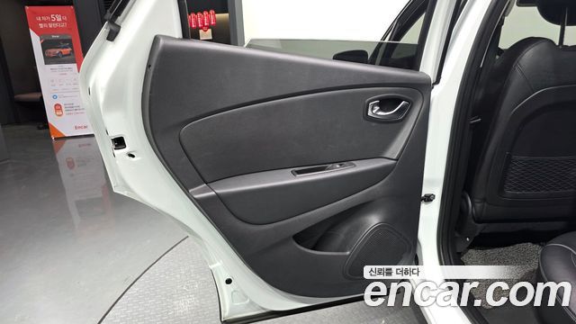 Renault-KoreaSamsung QM3 RE — photo 1 of 34