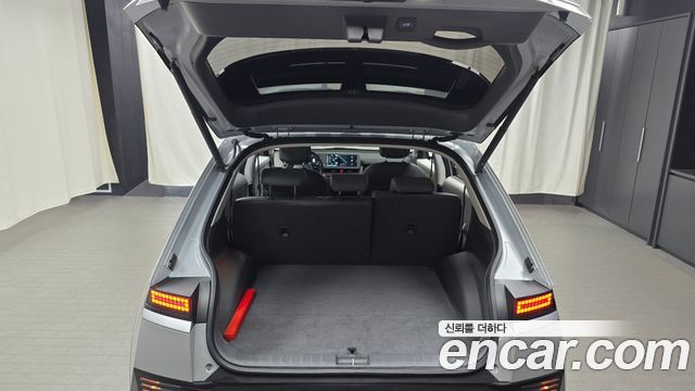 Hyundai Ioniq5 Long Range AWD — photo 1 of 30
