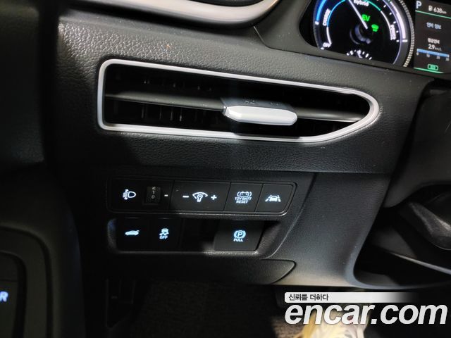 Hyundai Sonata Modern — photo 1 of 18