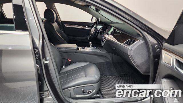 Genesis G80 3.3 GDI AWD — photo 1 of 34