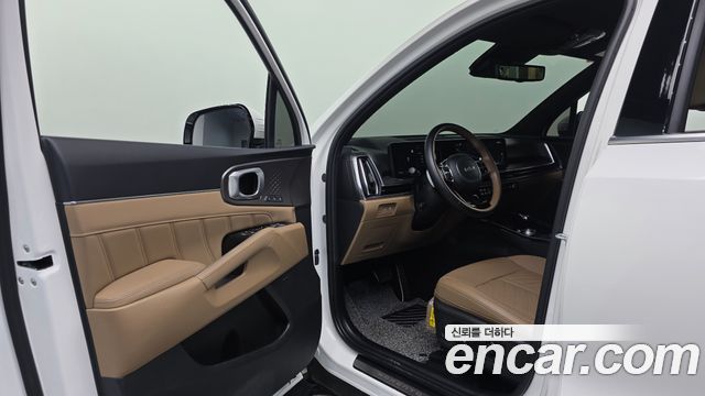 Kia Sorento HEV 1.6 2WD — photo 1 of 33