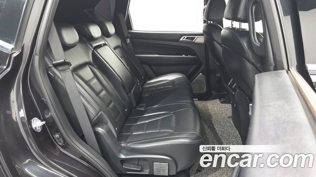KG_Mobility_Ssangyong Rexton Diesel 2.2 4WD — photo 1 of 20