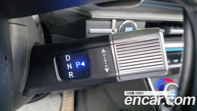 2023 Hyundai Santafe Gasoline 2.5T 4WD, photograph 11