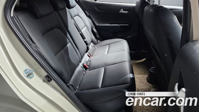 Kia morning Luxury — photo 1 of 30