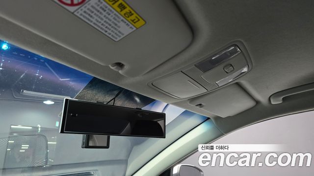Kia K3 Trendy — photo 1 of 30