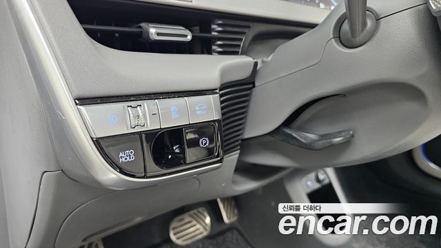 Hyundai Ioniq5 Long range — photo 1 of 31