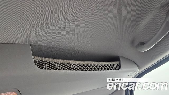 Kia RAY Prestige — photo 1 of 30