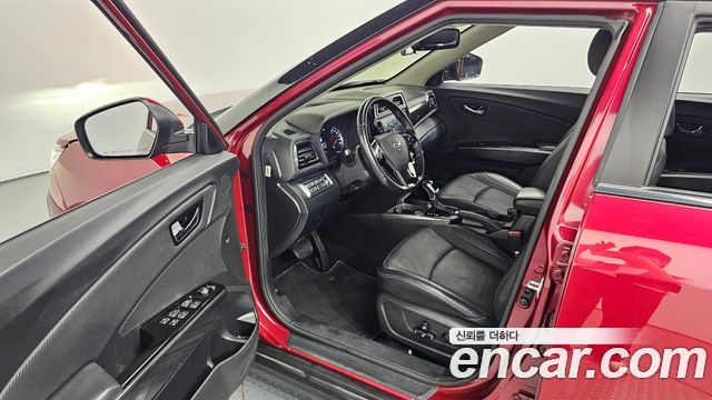 KG_Mobility_Ssangyong TIBOLI Gasoline 1.5 2WD — photo 1 of 32