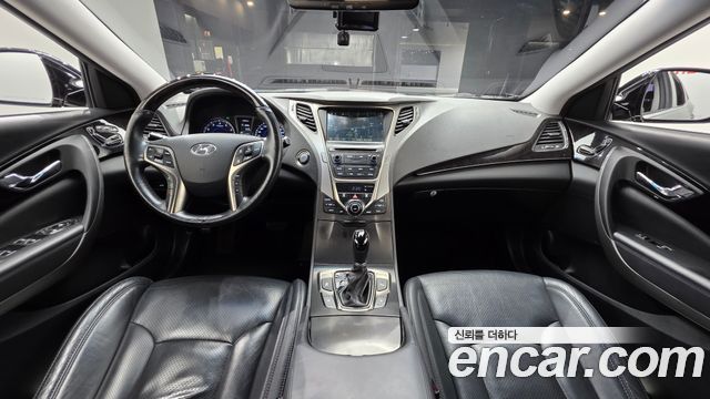 2013 Hyundai Grandeur HG300 Premium, photograph 11