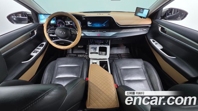 Hyundai Grandeur 3.0 LPi Rent Car — photo 1 of 38