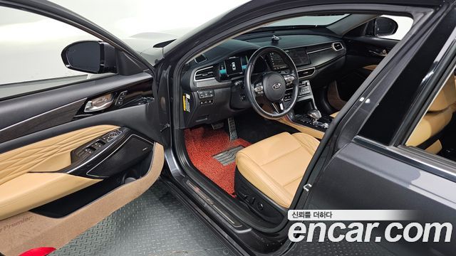 Kia K7 Signature — photo 1 of 20