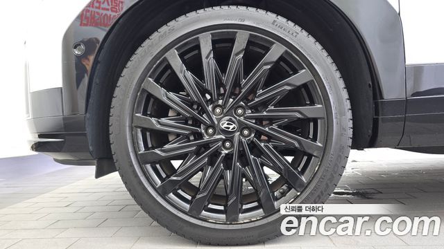 Hyundai Santafe Gasoline 2.5T 2WD — photo 1 of 40