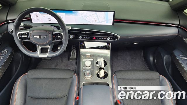 Genesis GV70 2.5T Gasoline 2WD — photo 1 of 32