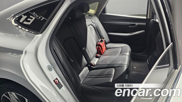 2021 Hyundai Sonata 2.0, photograph 4
