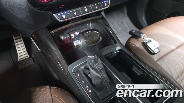 Kia Sorento Diesel 2.0 2WD — photo 1 of 20