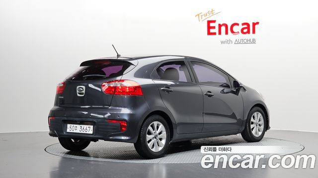 Kia pride Diesel 5DR 1.4
