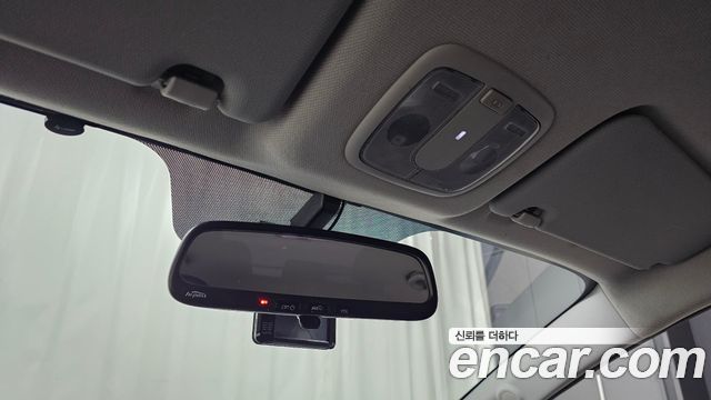 2015 Kia pride Diesel 5DR 1.4, photograph 2