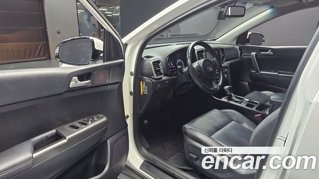 Kia Sportage Diesel 2WD Noblesse — photo 1 of 30