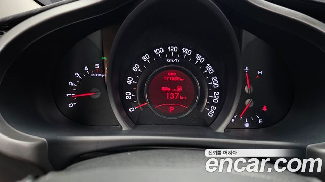 Kia Sportage Diesel 2WD TLX — photo 1 of 20