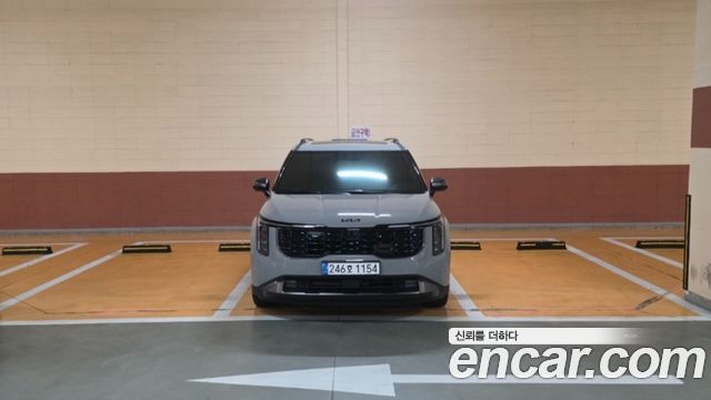 Kia Canival HEV 7-Seater X Line — photo 1 of 8