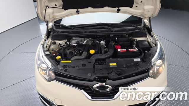Renault-KoreaSamsung QM3 LE — photo 1 of 32