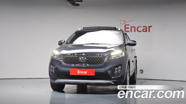 Kia Sorento Diesel 2.2 4WD — photo 1 of 33