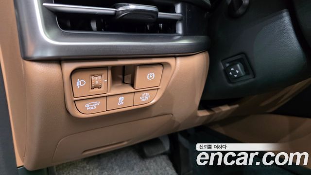Hyundai Grandeur Exclusive — photo 1 of 38