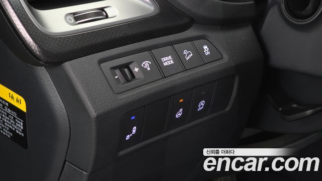 Hyundai Santafe Diesel 2.0 2WD — photo 1 of 32