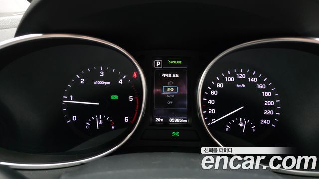 Hyundai Santafe Diesel 2.0 2WD — photo 1 of 31