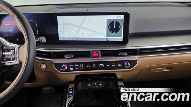 Kia Sorento Gasoline 2.5T 2WD — photo 1 of 35