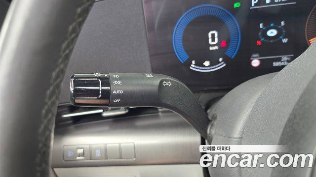 Hyundai Kona Gasoline 1.6 Turbo 2WD — photo 1 of 32