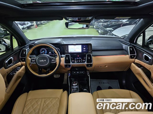 Kia Sorento Gasoline 2.5T 4WD — photo 1 of 20