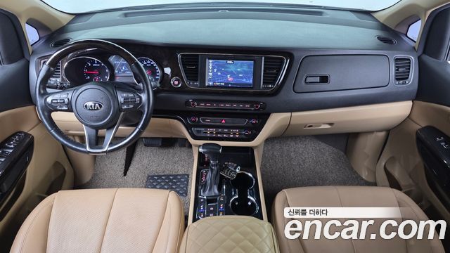2019 Kia Canival 9-Seater Noblesse Special, photograph 6