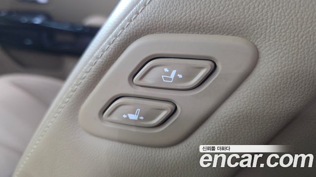 2019 Kia Canival 9-Seater Noblesse Special, photograph 11