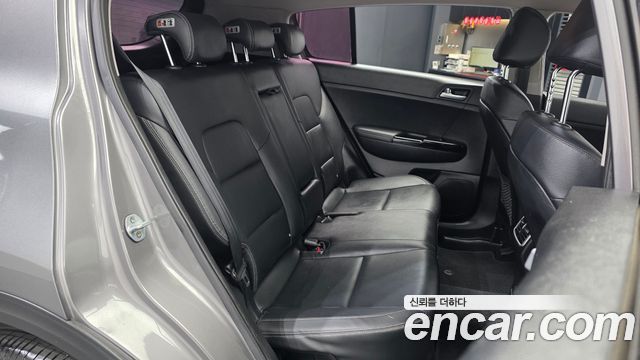 Kia Sportage Diesel 2.0 4WD Prestige — photo 1 of 30