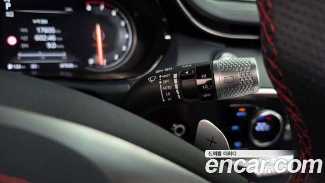 Genesis GV70 2.5T Gasoline 2WD — photo 1 of 36